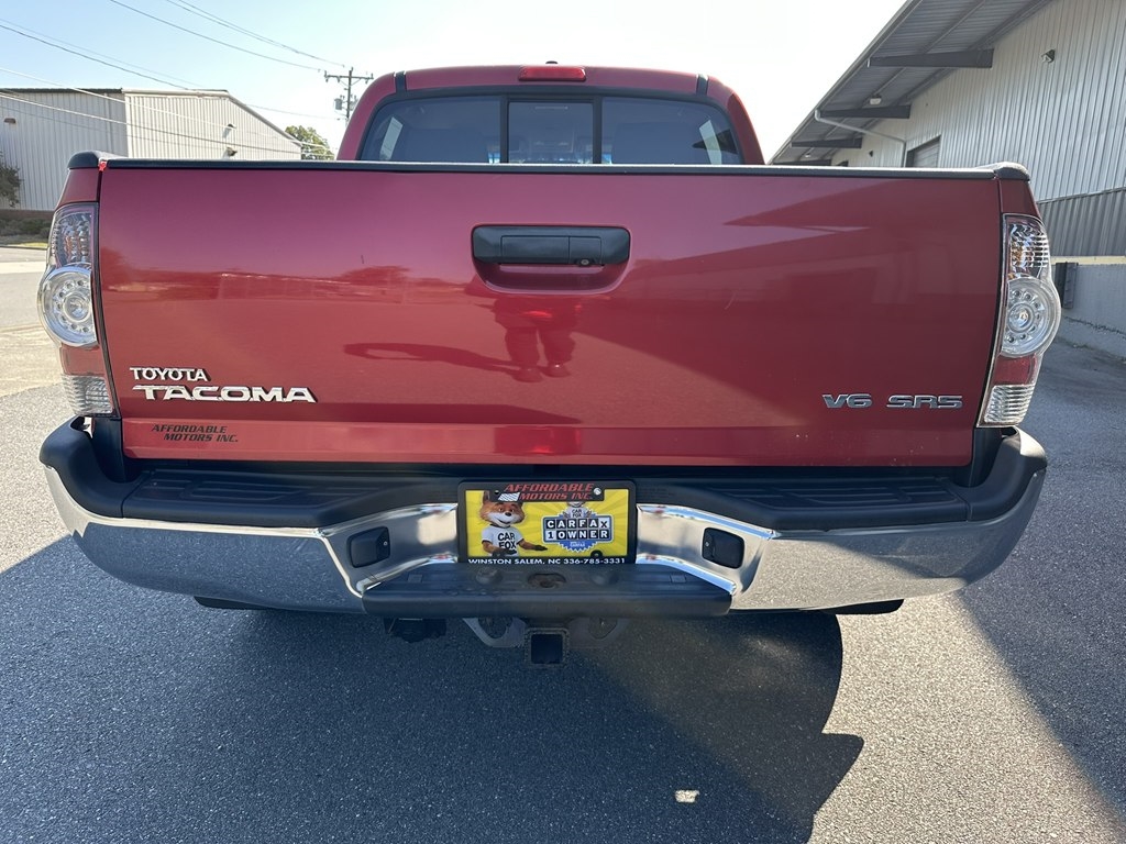 2010 Toyota Tacoma Double Cab V6 4x4 photo 4