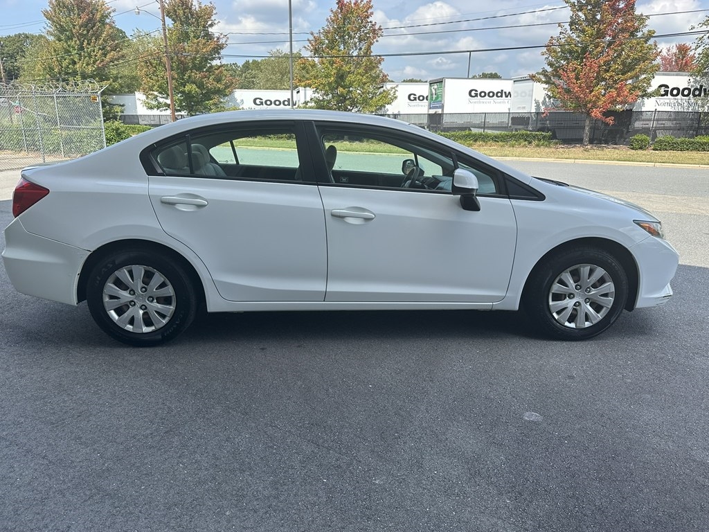 2012 Honda Civic LX photo 5