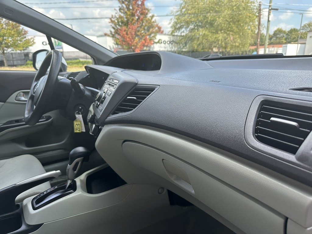 2012 Honda Civic LX photo 17