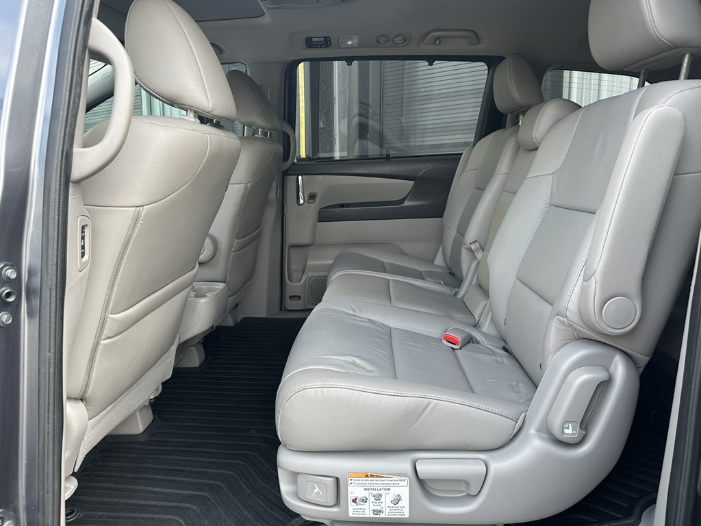 2014 Honda Odyssey EX-L photo 22