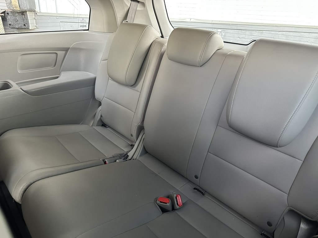2014 Honda Odyssey EX-L photo 26