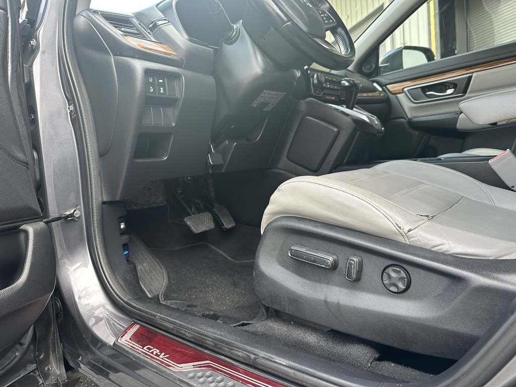 2017 Honda CR-V EX-L photo 15