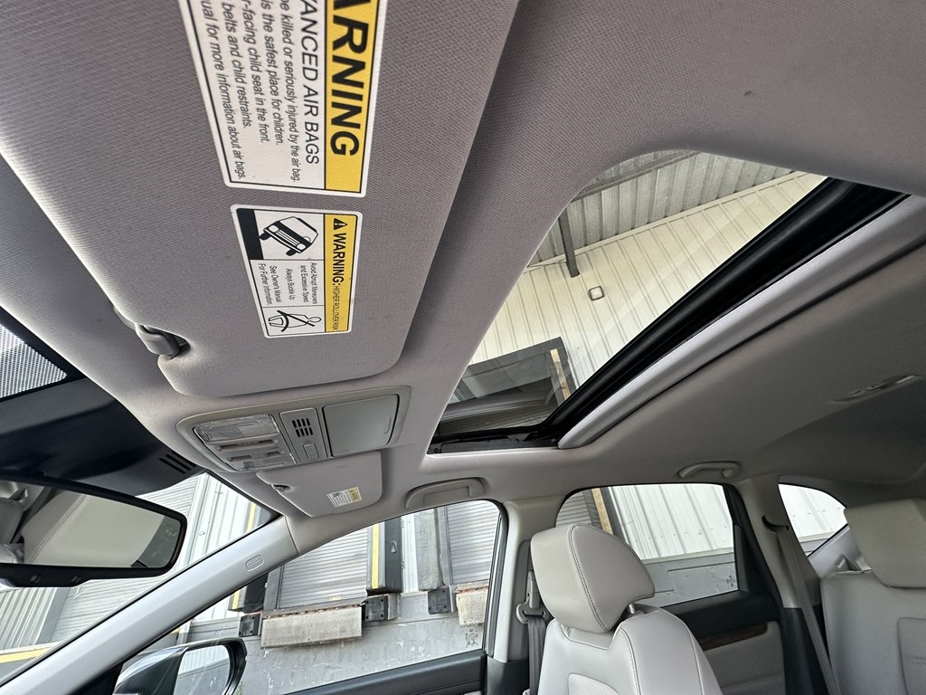 2017 Honda CR-V EX-L photo 22