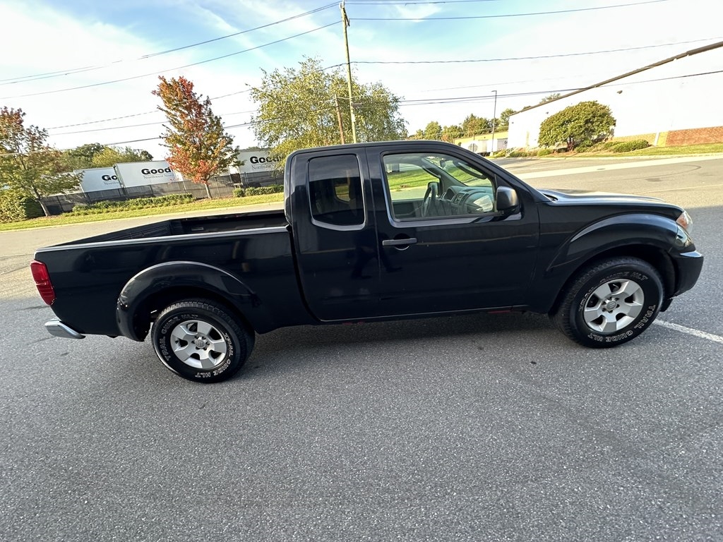 2009 Suzuki Equator photo 6