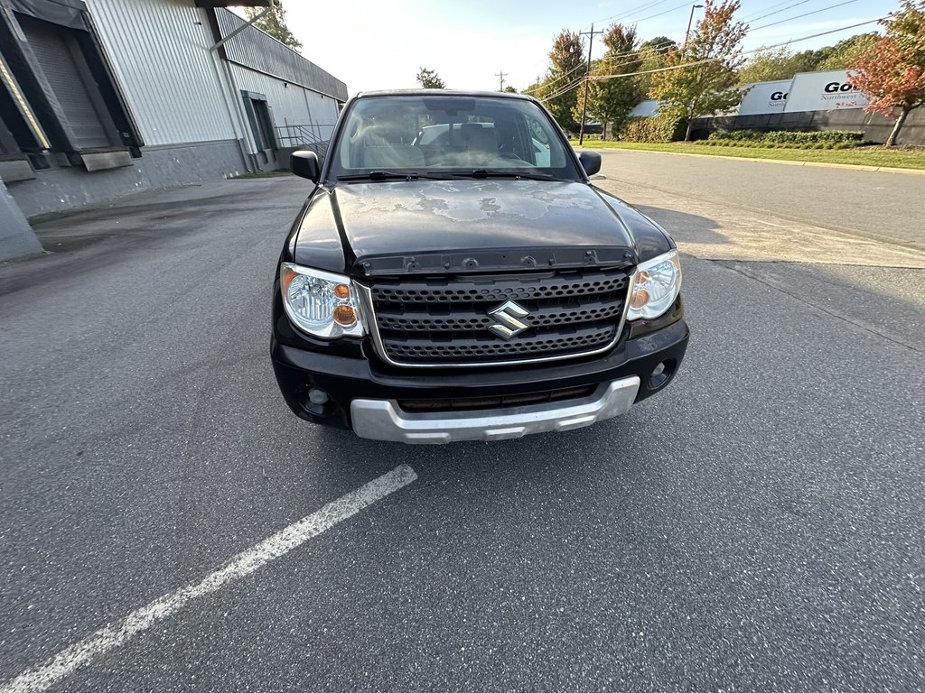 2009 Suzuki Equator photo 9