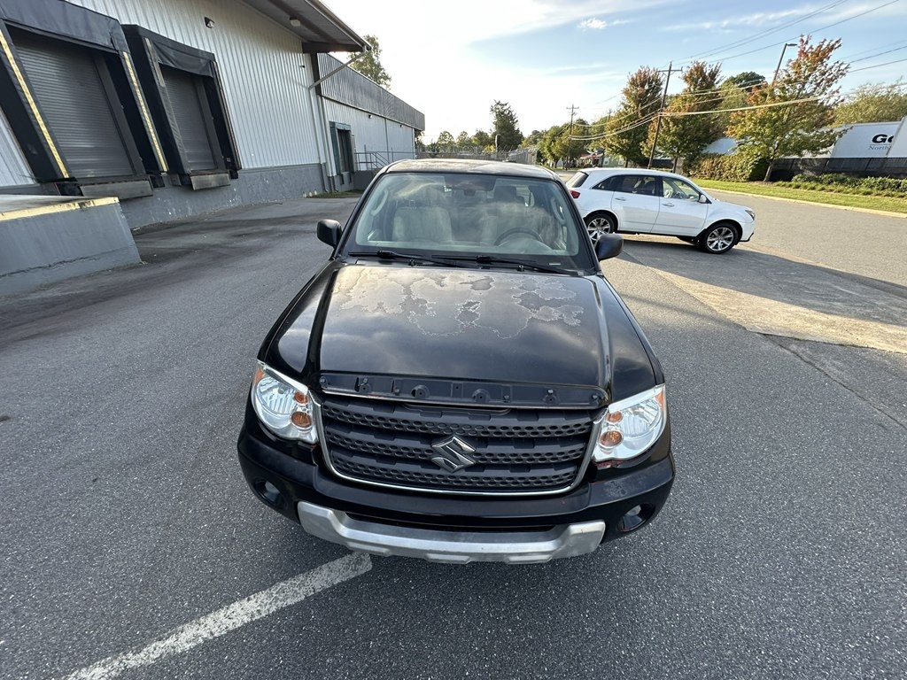 2009 Suzuki Equator photo 10