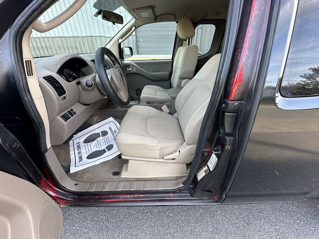 2009 Suzuki Equator photo 16