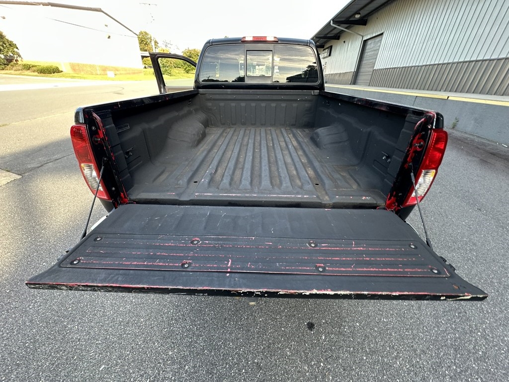 2009 Suzuki Equator photo 20