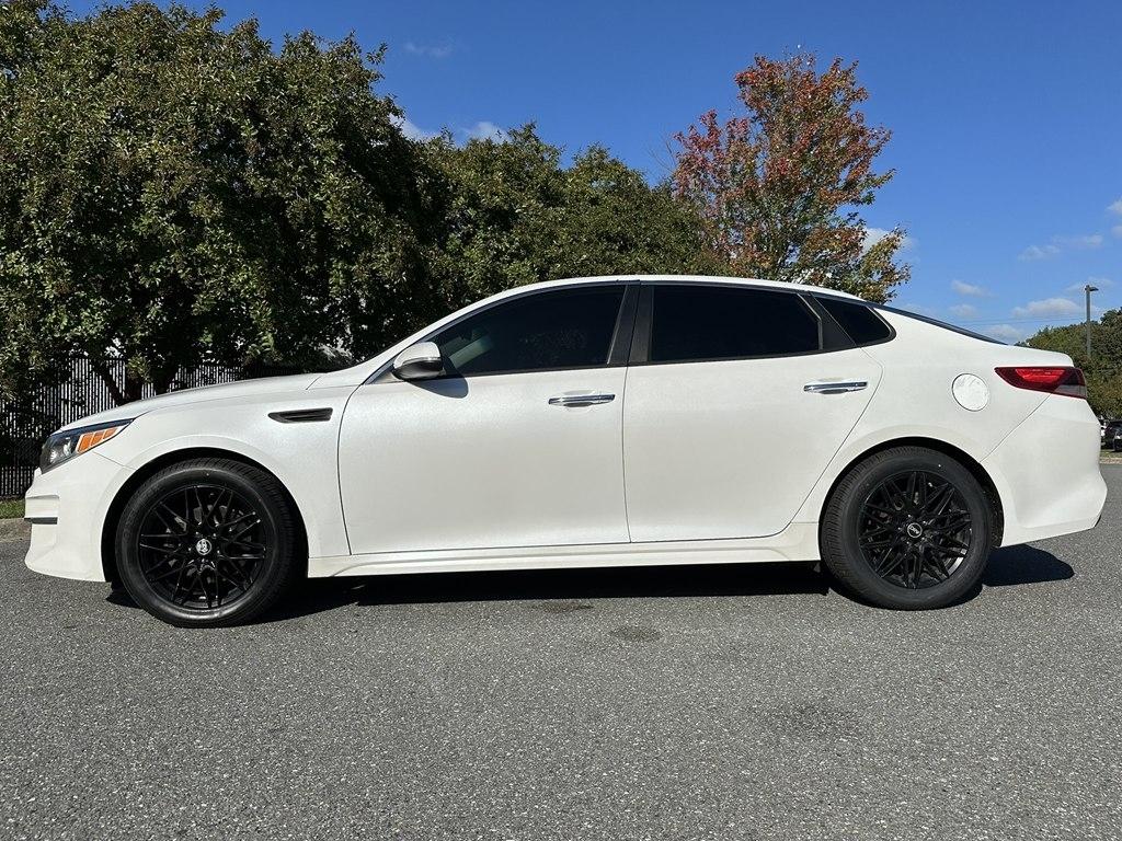 Kia Optima LX 2017