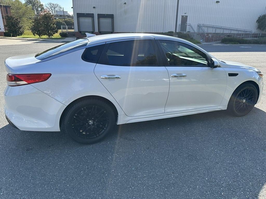 Kia Optima LX 2017