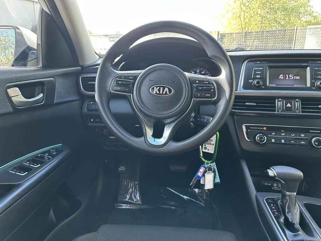 Kia Optima LX 2017