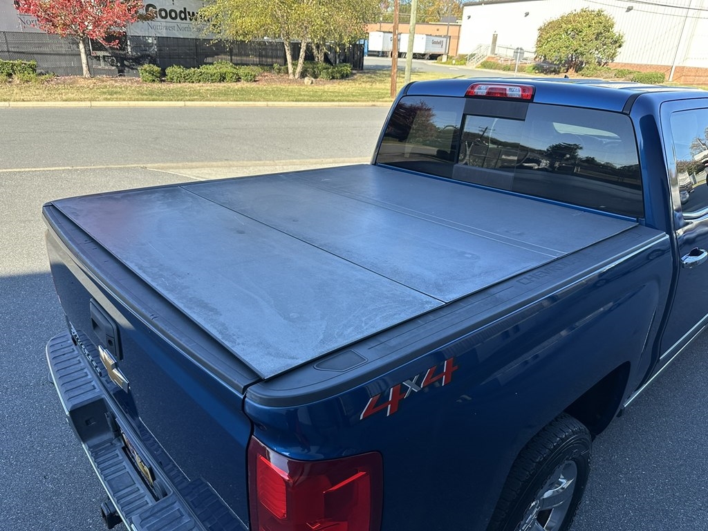 Chevrolet Silverado 1500 LTZ Crew Cab 4WD 2018