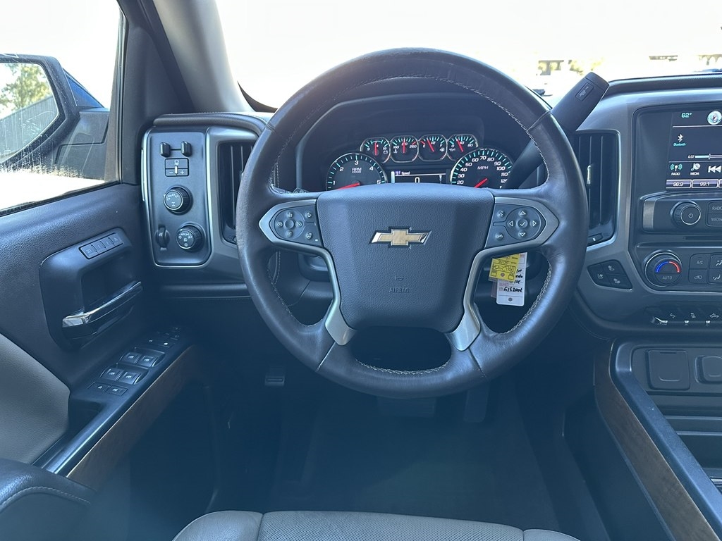 Chevrolet Silverado 1500 LTZ Crew Cab 4WD 2018