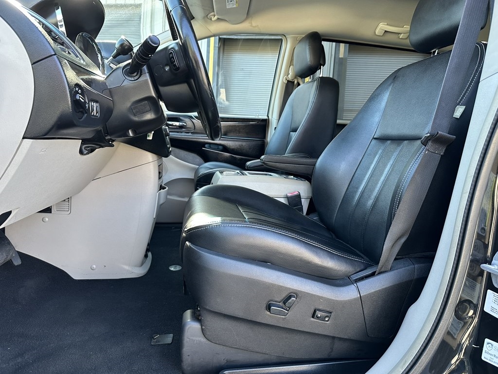 Chrysler Town & Country Touring 2014