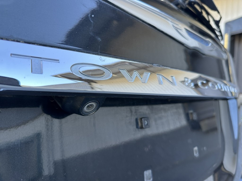 Chrysler Town & Country Touring 2014