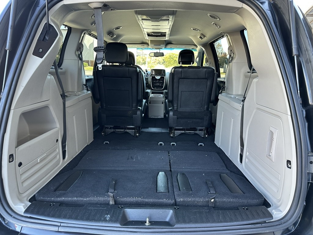 Chrysler Town & Country Touring 2014
