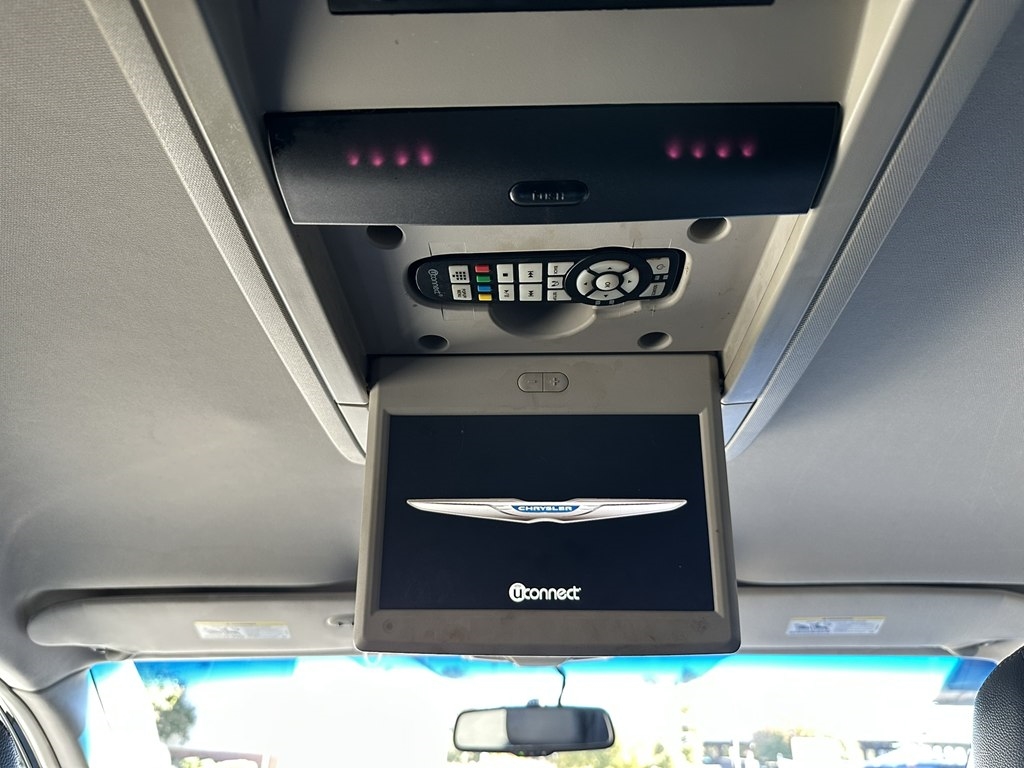 Chrysler Town & Country Touring 2014