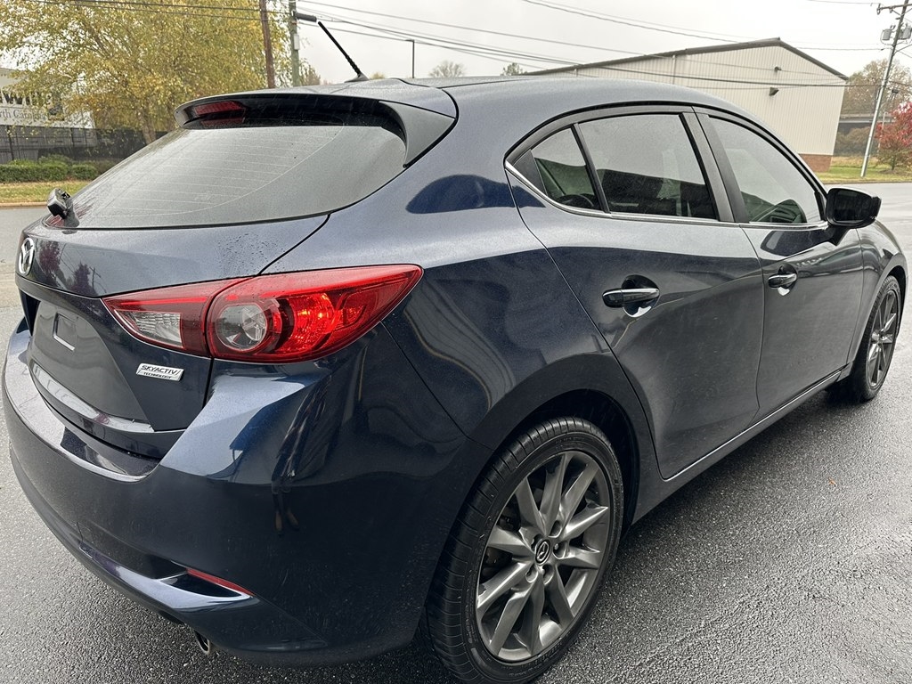 Mazda MAZDA3 s Grand Touring AT 5-Door 2018