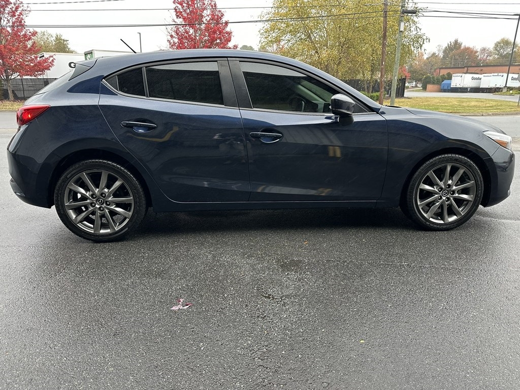 Mazda MAZDA3 s Grand Touring AT 5-Door 2018