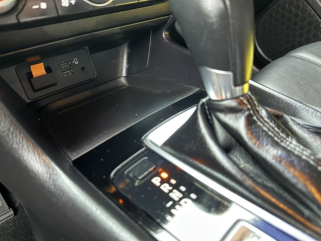 Mazda MAZDA3 s Grand Touring AT 5-Door 2018