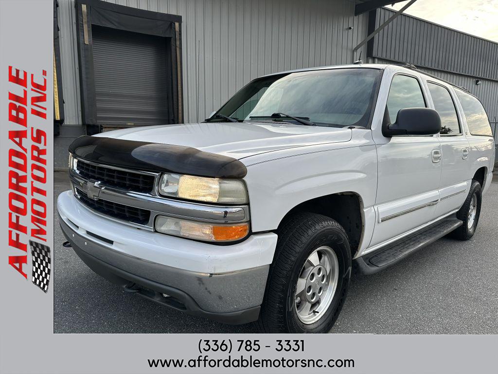 2002 Chevrolet Suburban LS's photo