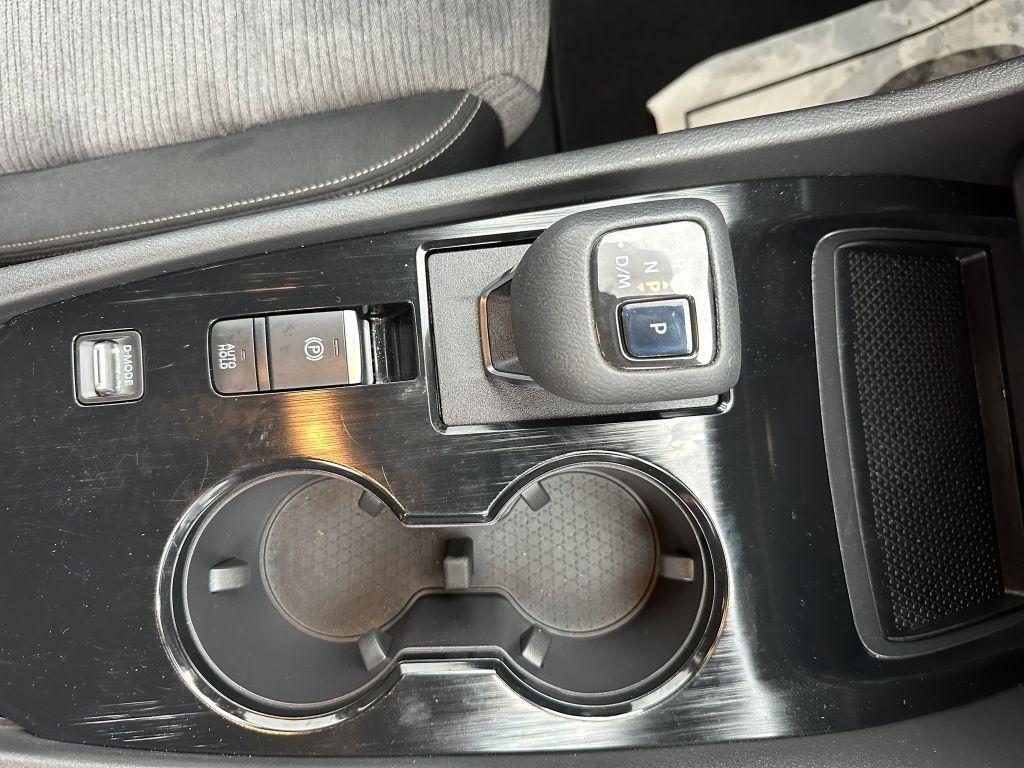 2021 Nissan Rogue SV - Photo 34