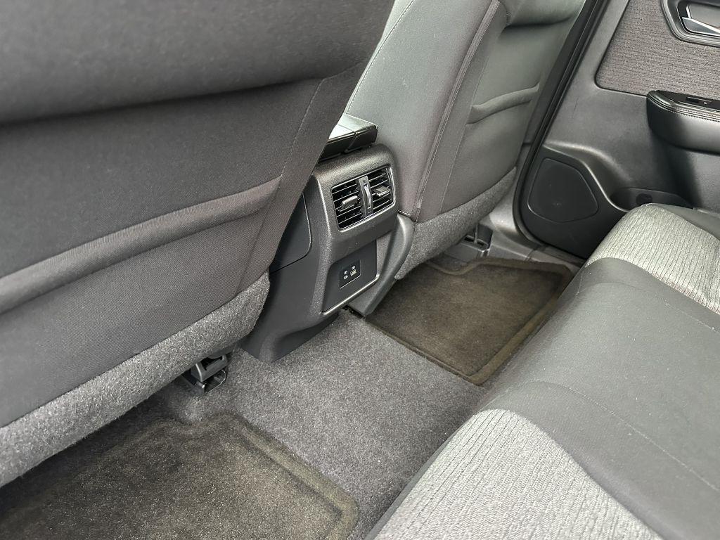 2021 Nissan Rogue SV - Photo 45