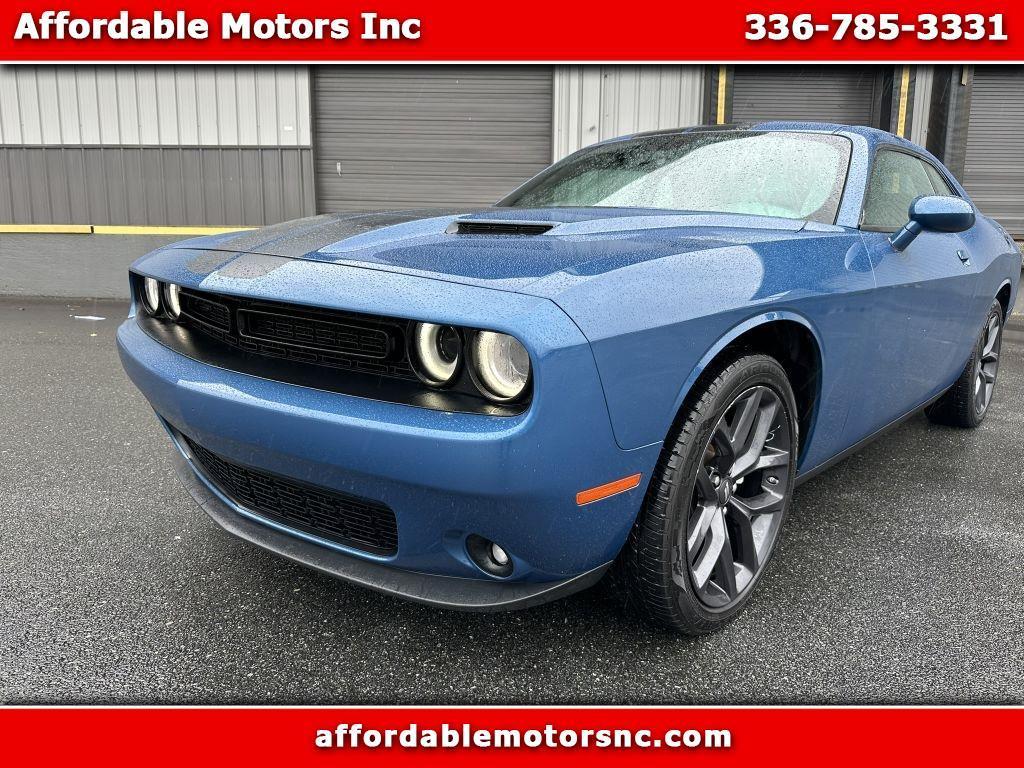2022 Dodge Challenger SXT