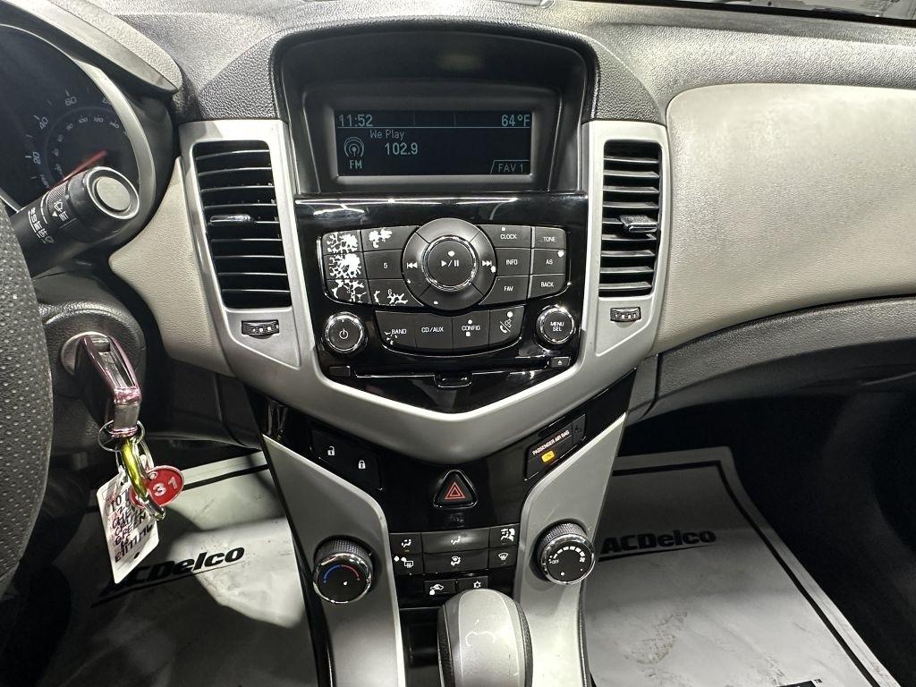 Chevrolet Cruze LS Auto 2014