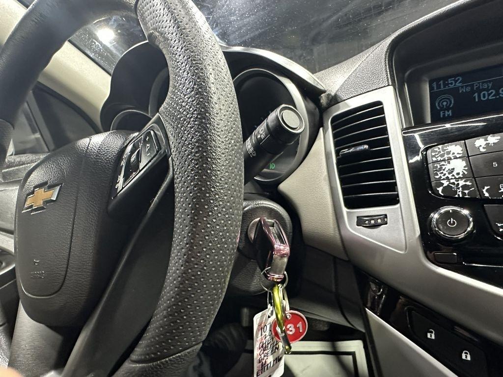 Chevrolet Cruze LS Auto 2014