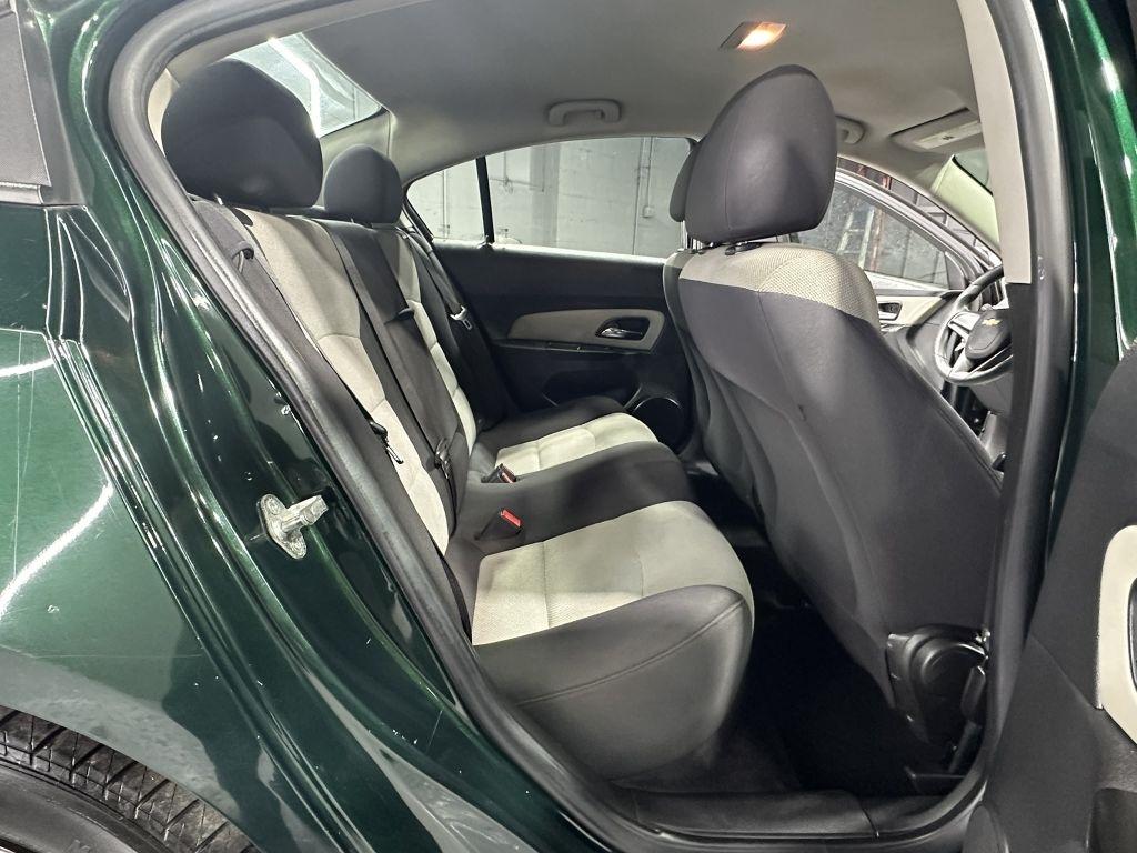 Chevrolet Cruze LS Auto 2014