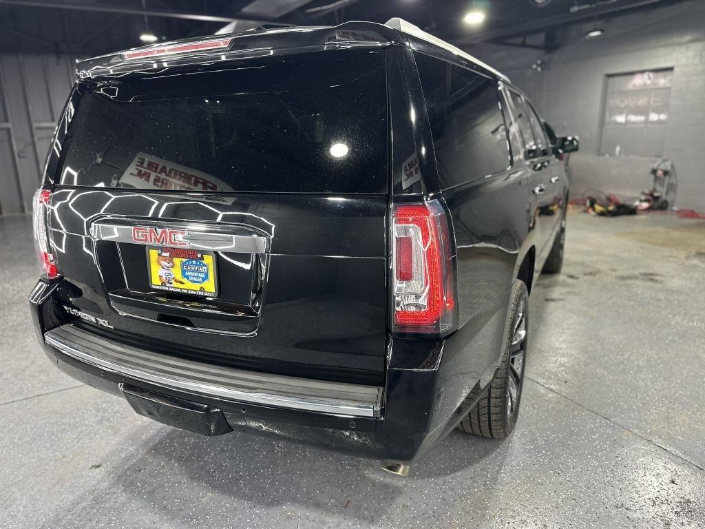 2018 GMC Yukon XL Denali - Photo 6