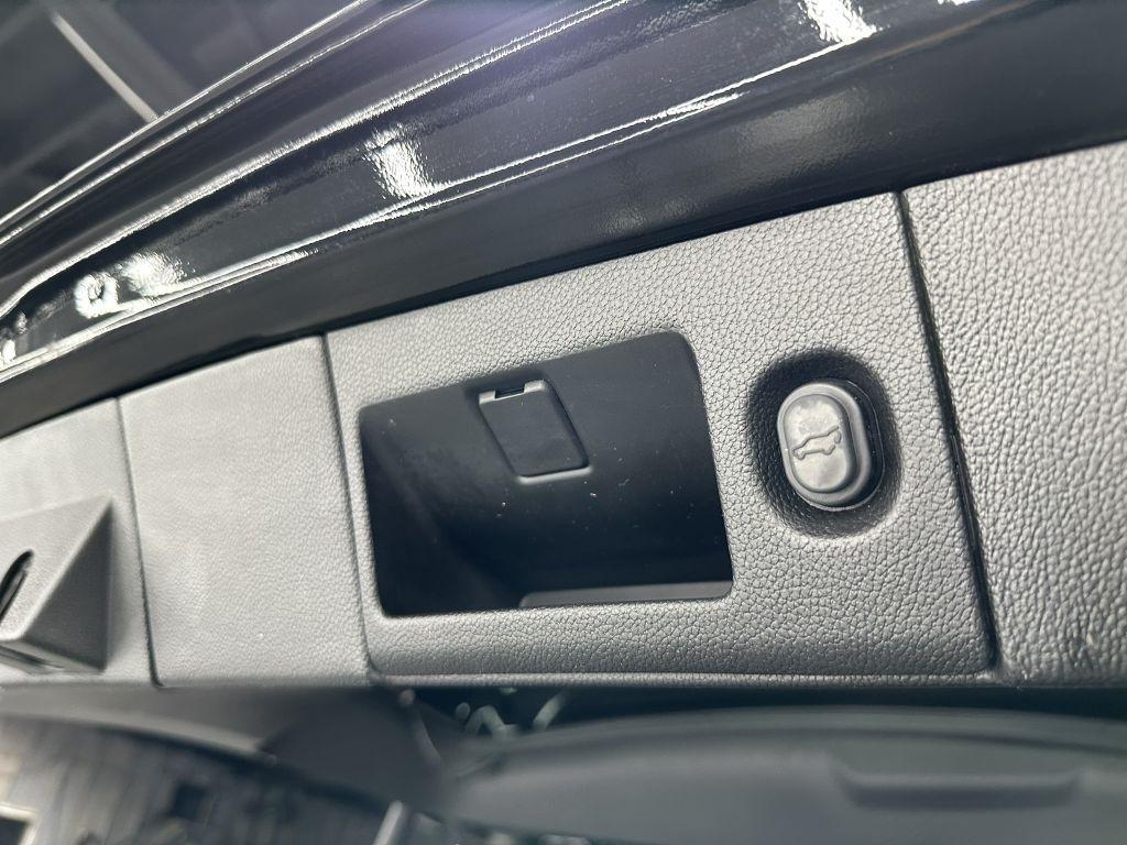 2018 GMC Yukon XL Denali - Photo 36