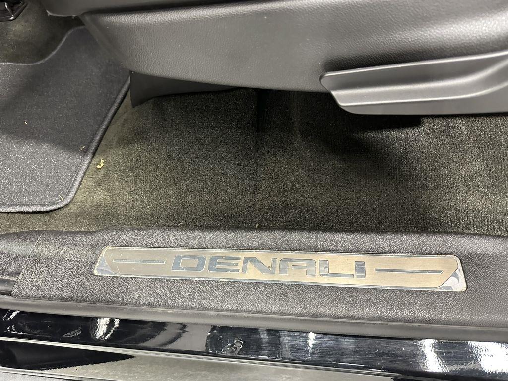 2018 GMC Yukon XL Denali - Photo 43