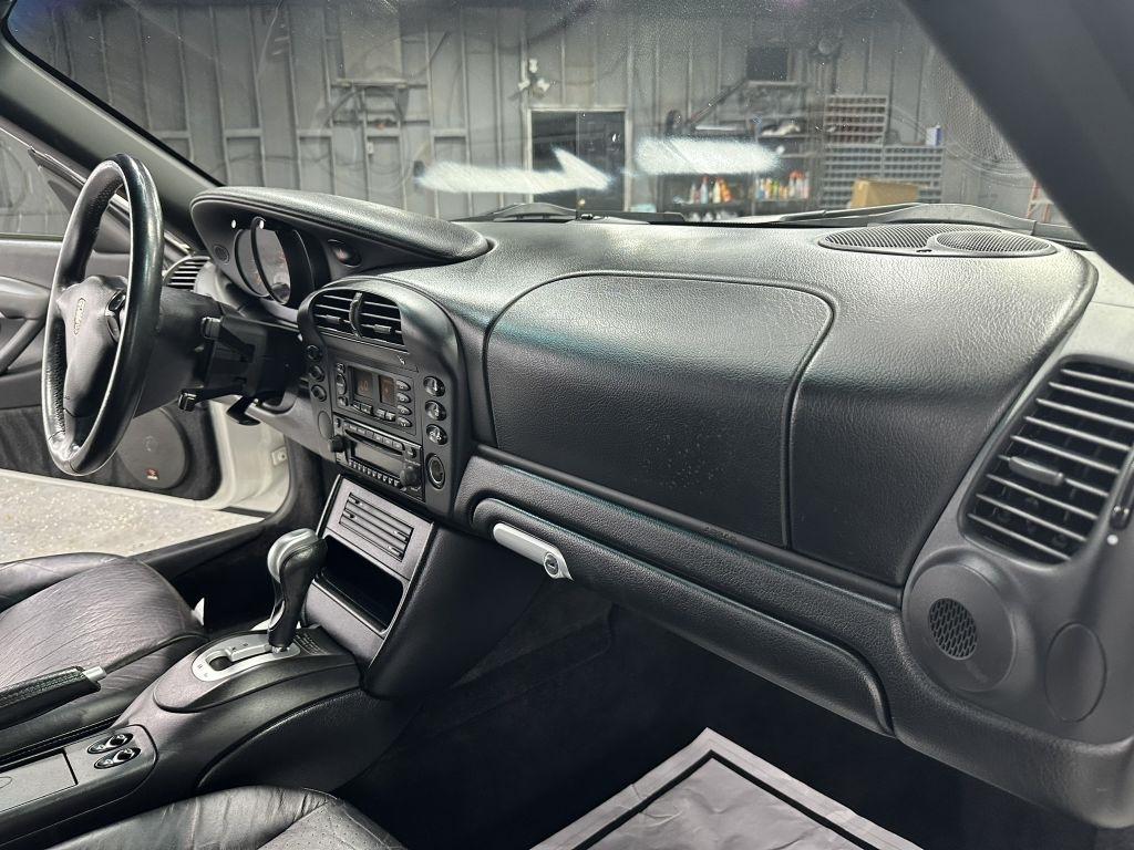 Porsche Boxster Base 2003