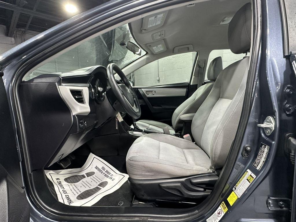 Toyota Corolla LE CVT 2016