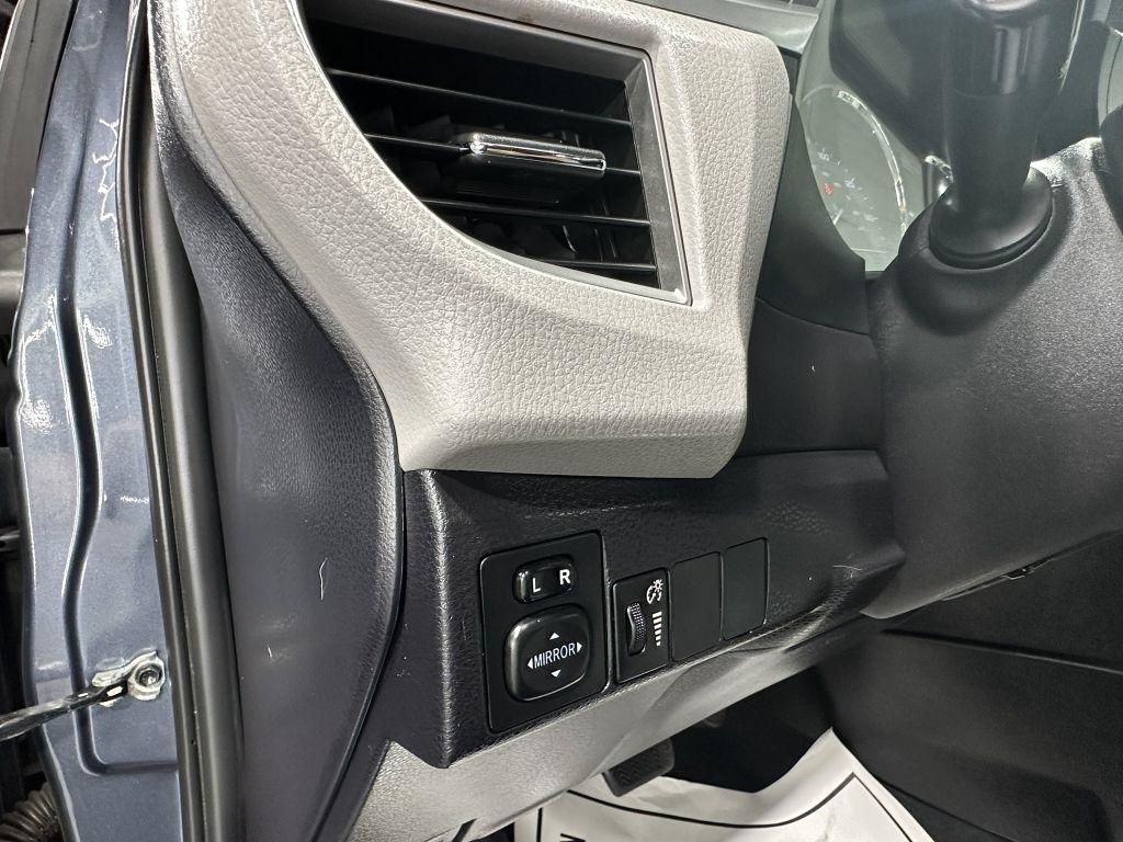 Toyota Corolla LE CVT 2016