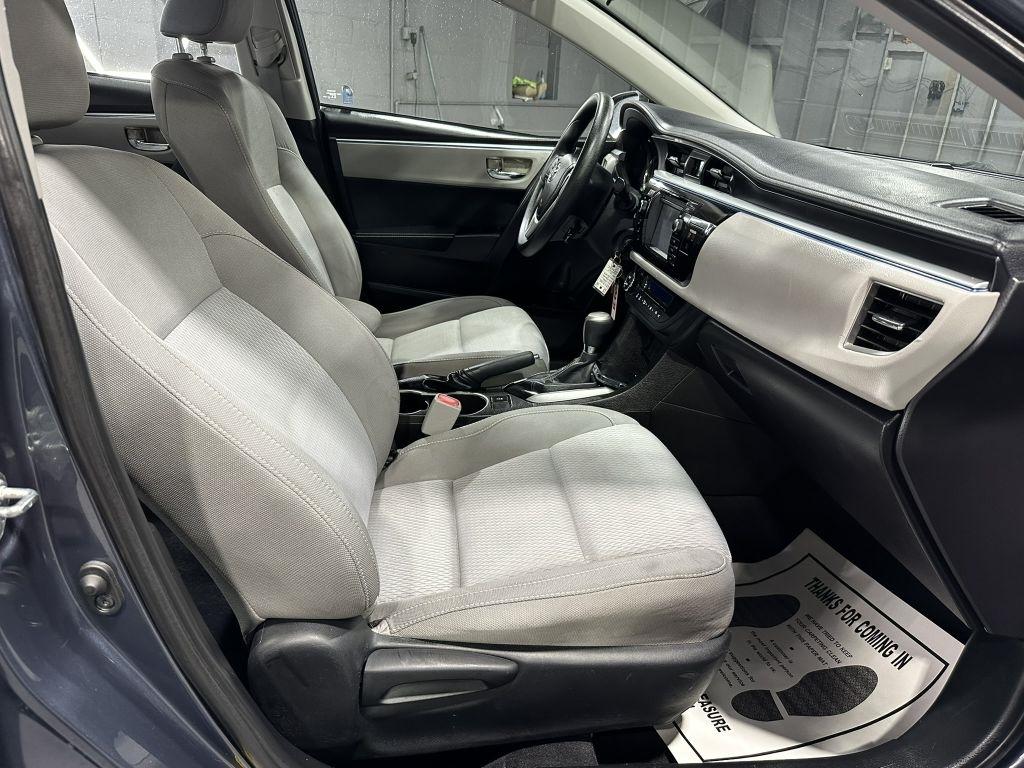 Toyota Corolla LE CVT 2016