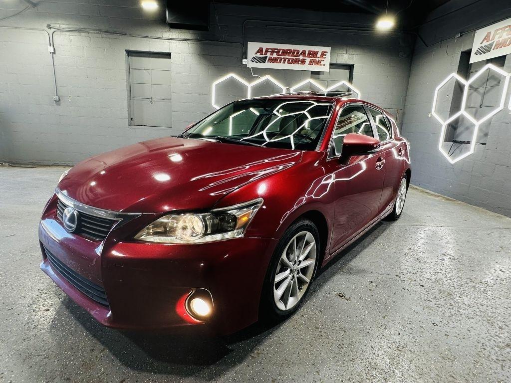 Lexus CT photo 3