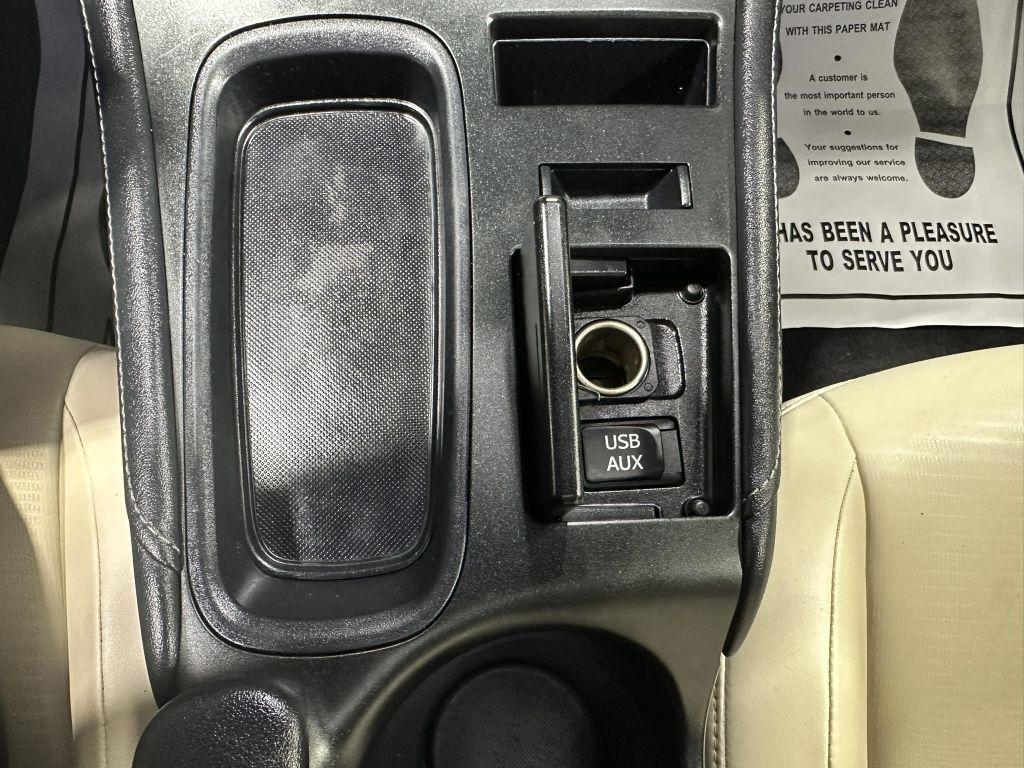 Lexus CT photo 19