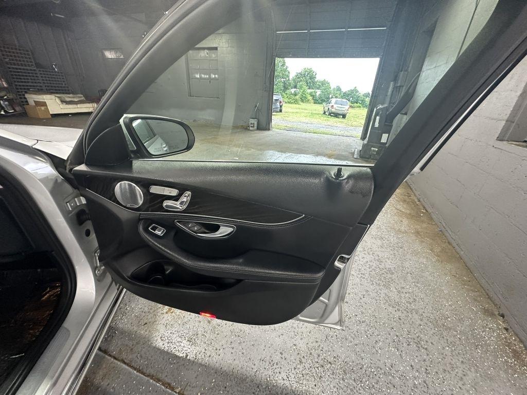Mercedes-Benz C-Class C300 4MATIC Sedan 2016
