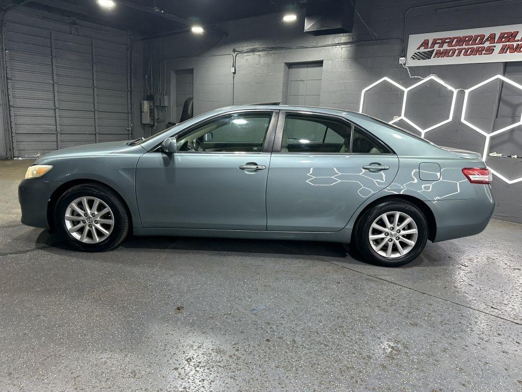 Toyota Camry XLE 2010