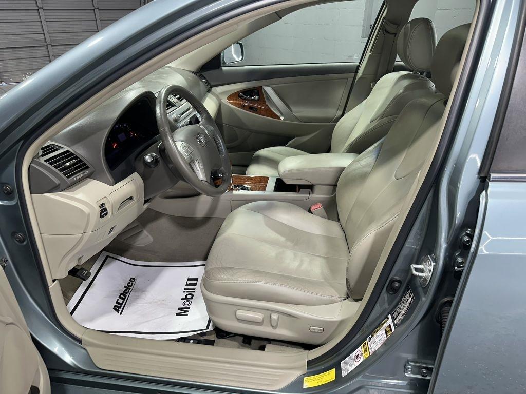 Toyota Camry XLE 2010