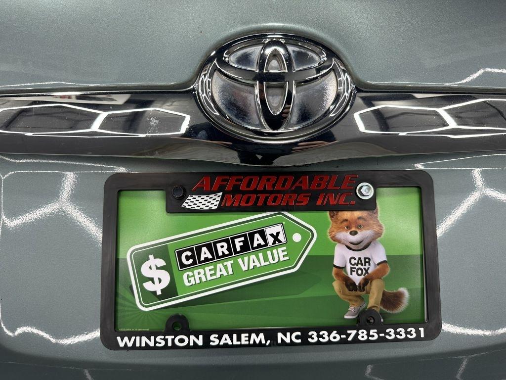 Toyota Camry XLE 2010