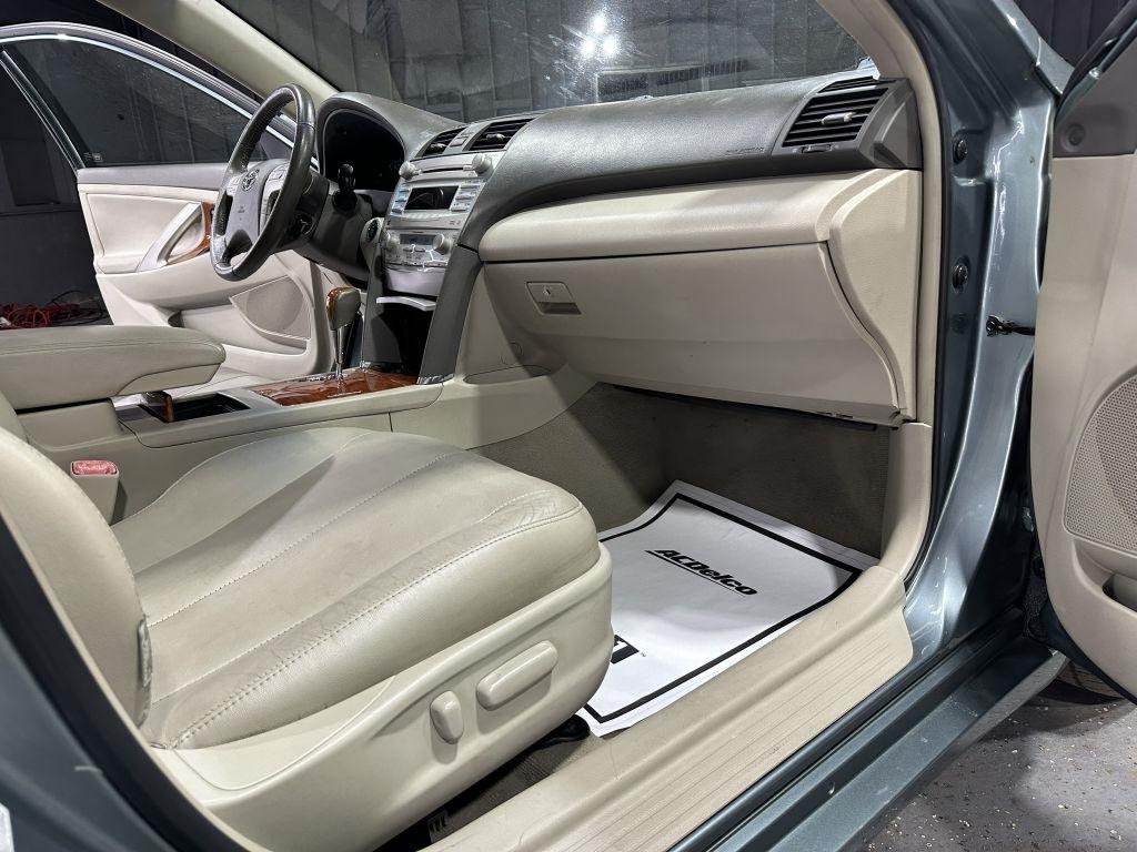 Toyota Camry XLE 2010