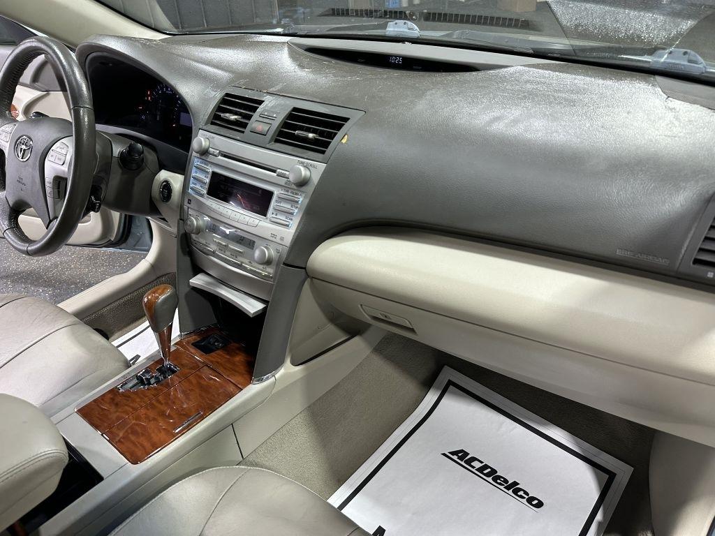 Toyota Camry XLE 2010