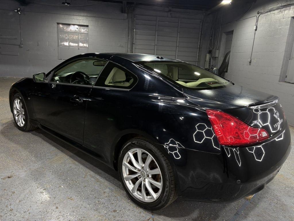 Infiniti Q60 Coupe AWD 2014