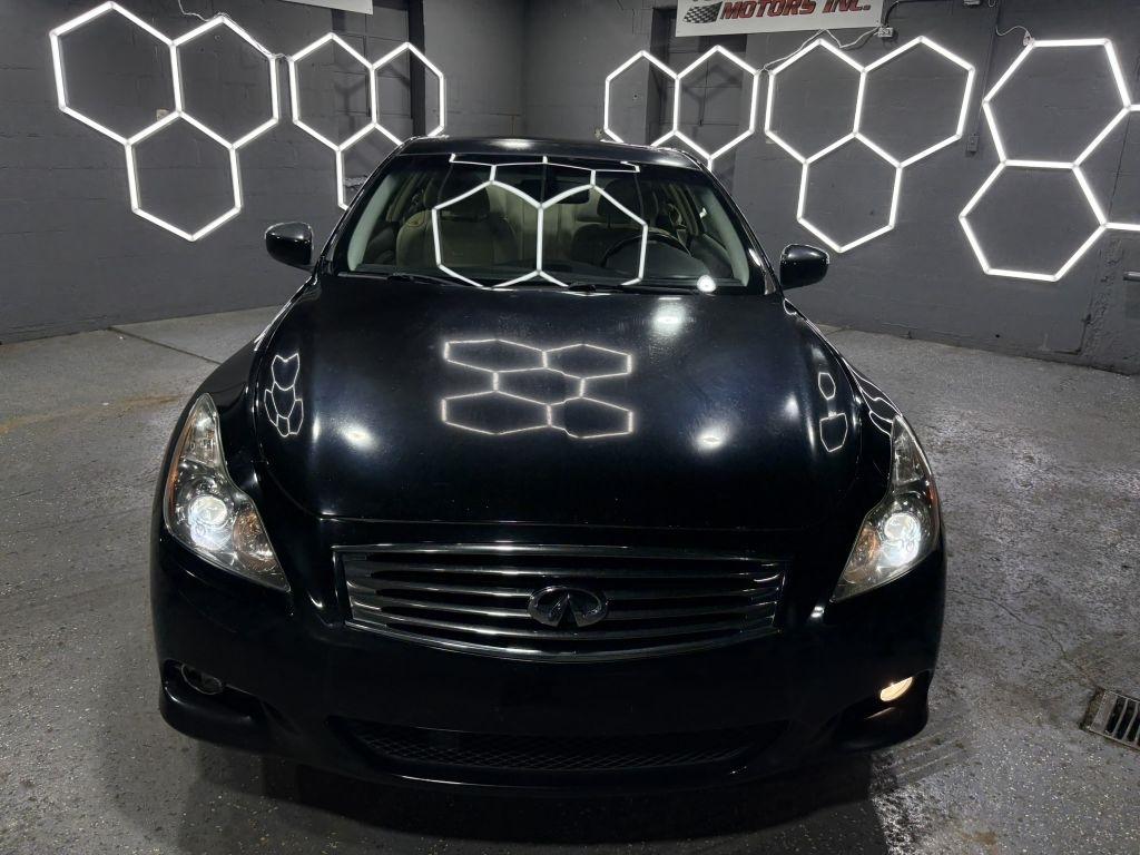 Infiniti Q60 Coupe AWD 2014