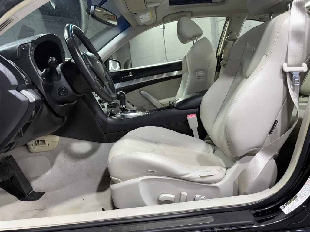 Infiniti Q60 Coupe AWD 2014