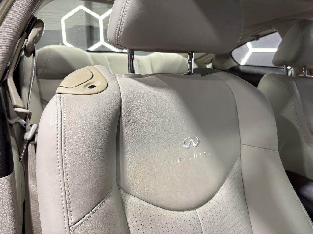Infiniti Q60 Coupe AWD 2014